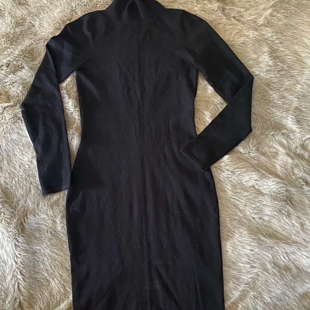 Marciano Body-con Black knit dress with sexy Key-hole back. Long sleeve & Sexy